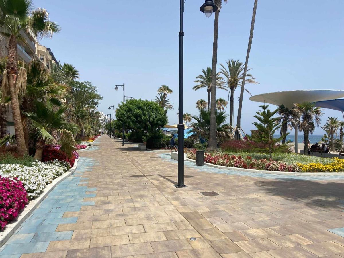 Victoria Home & Parking Estepona Exterior foto